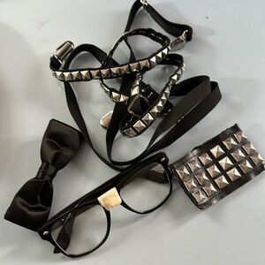 Bundle four unisex pieces of accessory to enhance any costume or your outfit